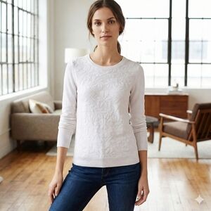 Banana Republic Women’s FeminineSoft Pink Raised Floral Knit Sweater Size Medium